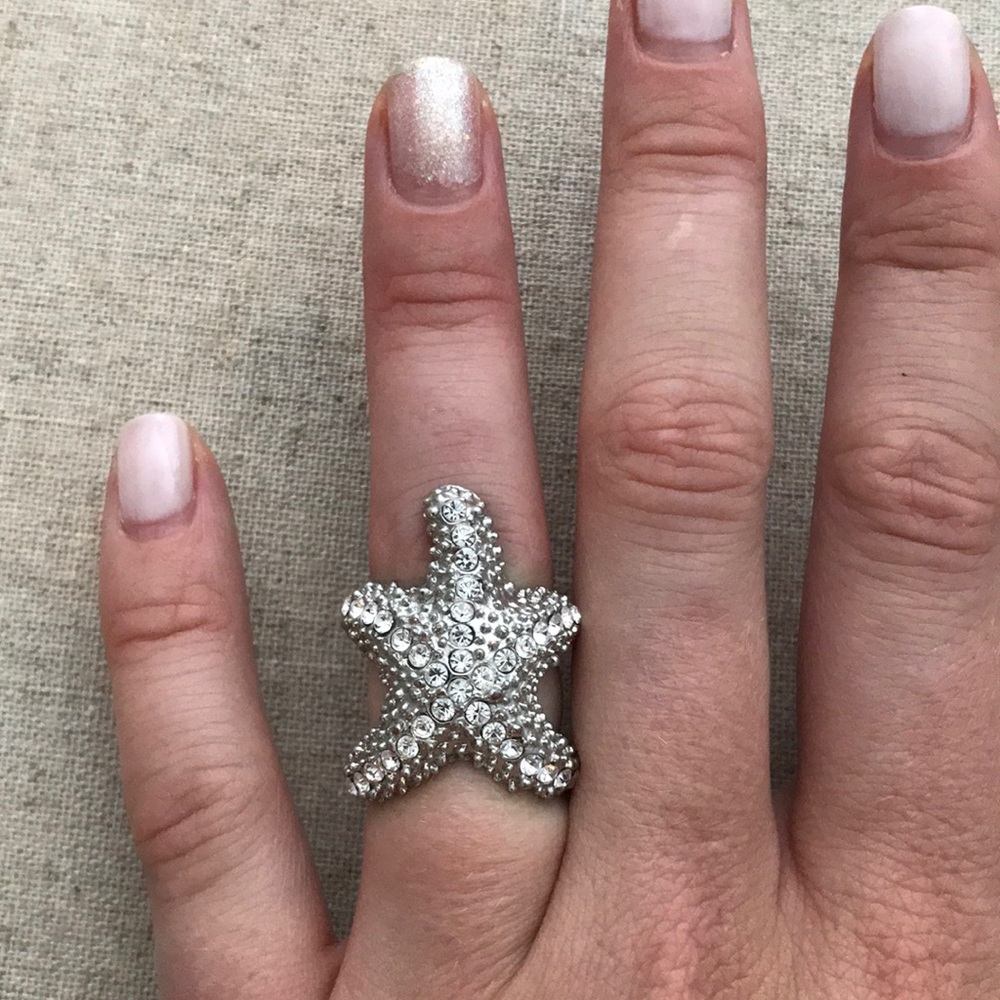 Starfish studded ring